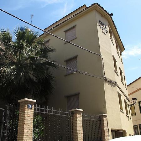 Hostal Casa Pepe Tauste ภายนอก รูปภาพ