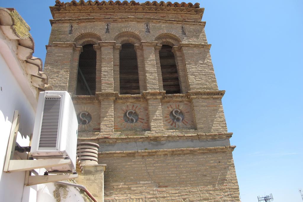 Hostal Casa Pepe Tauste ภายนอก รูปภาพ