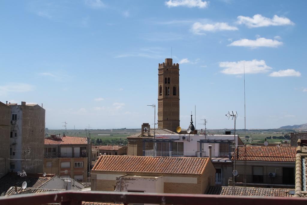 Hostal Casa Pepe Tauste ภายนอก รูปภาพ